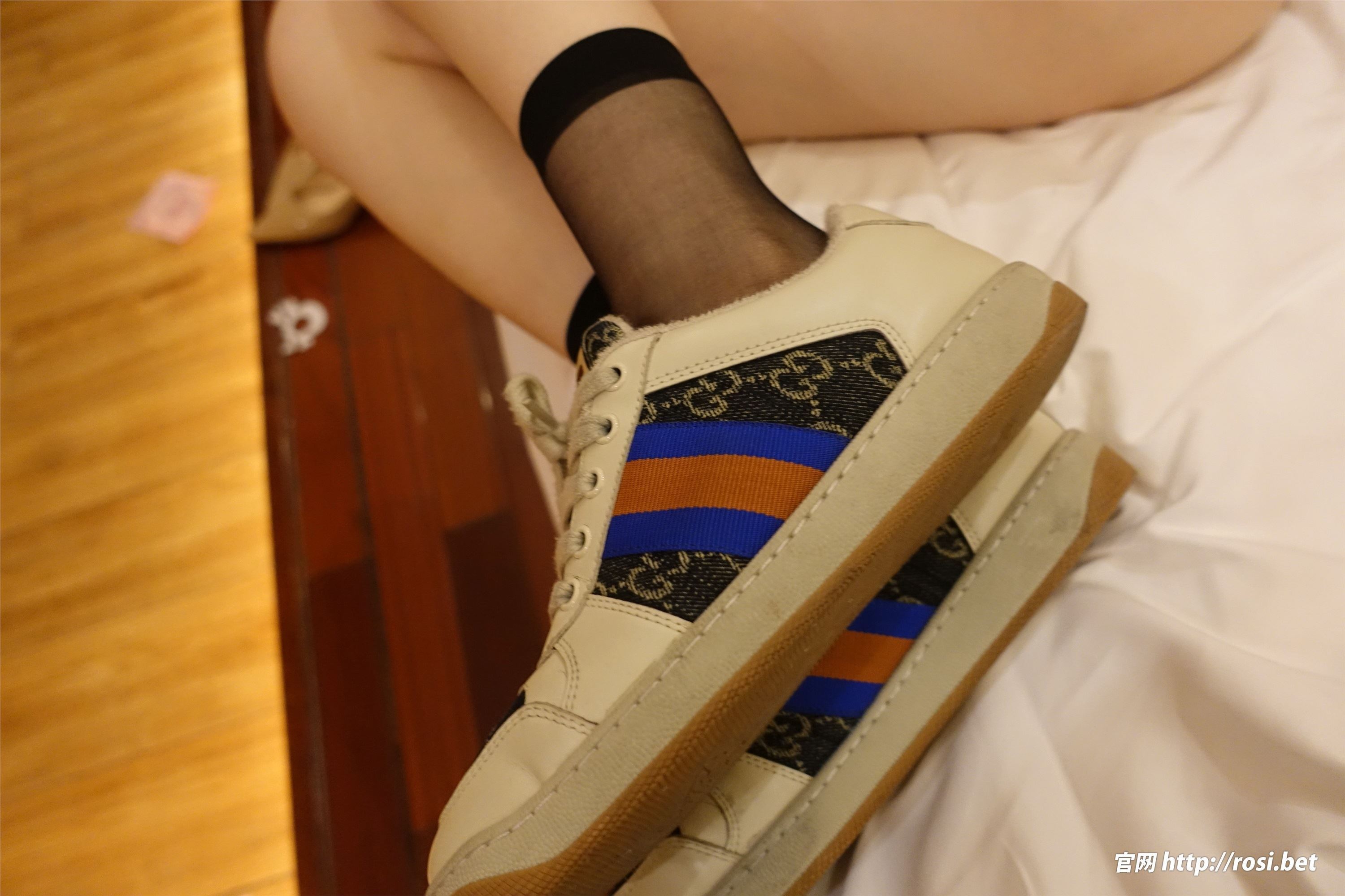 ROSI写真 2024.01.18 NO.4427